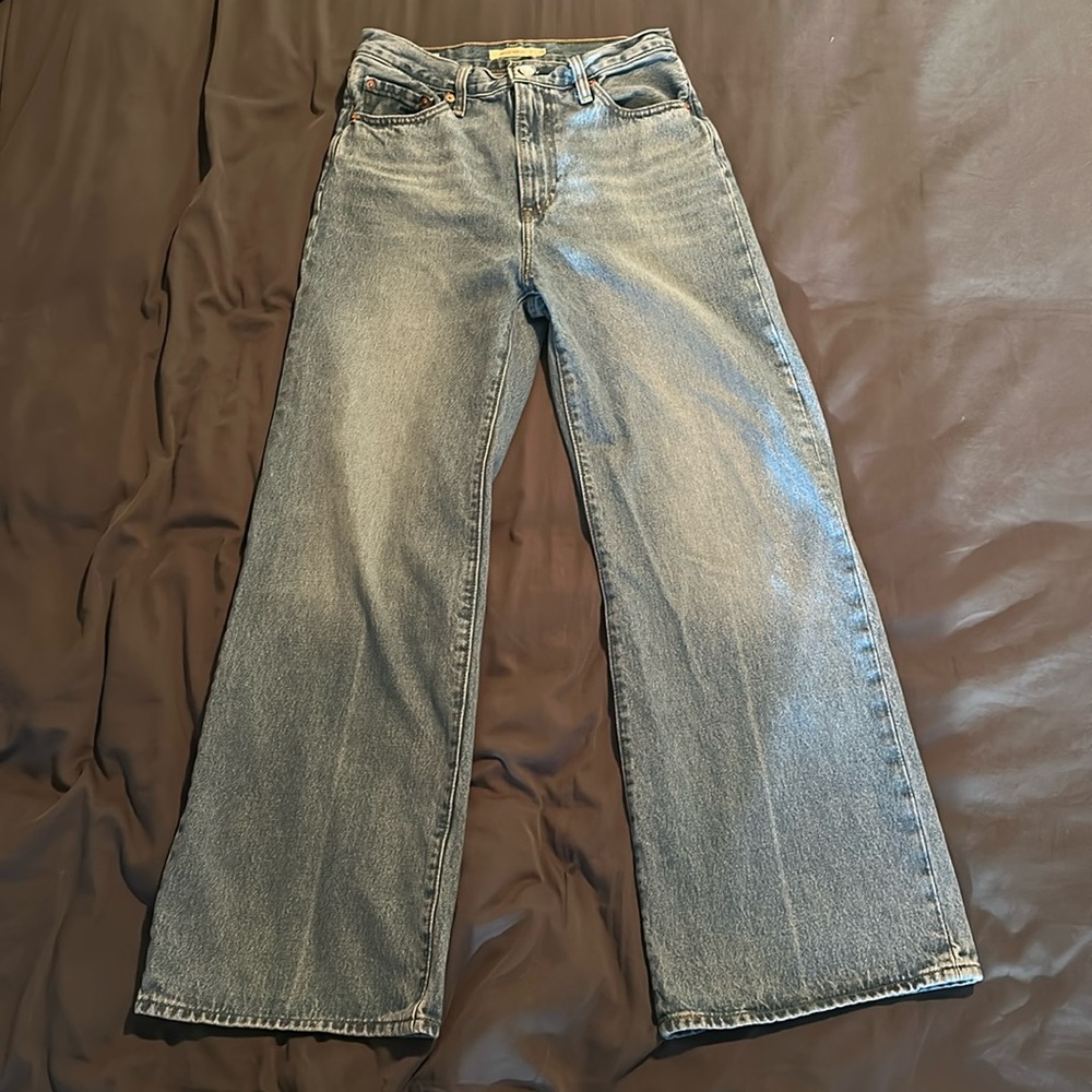 Levi’s Ribcage Wide Leg Jean